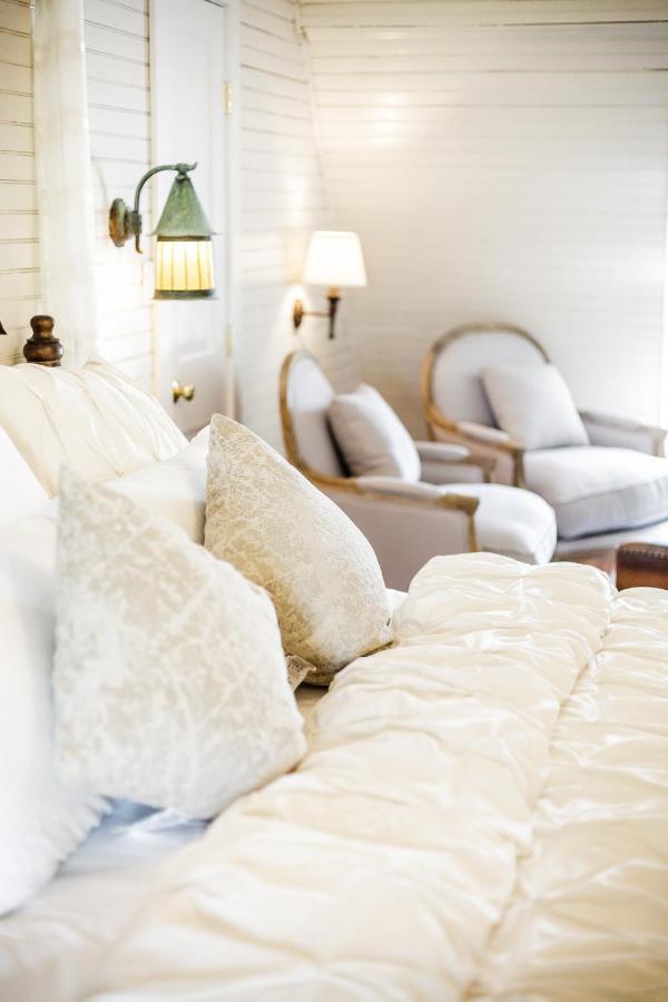 Fairytale Loft Suite 1 Bed, 1 Bath Luxury Apartment In Downtown Belmont シャーロッツビル エクステリア 写真